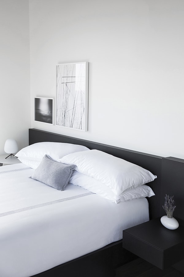 3 Bedroom Apartment with Modern Bedroom with King Bed Overlooking West Hollywood